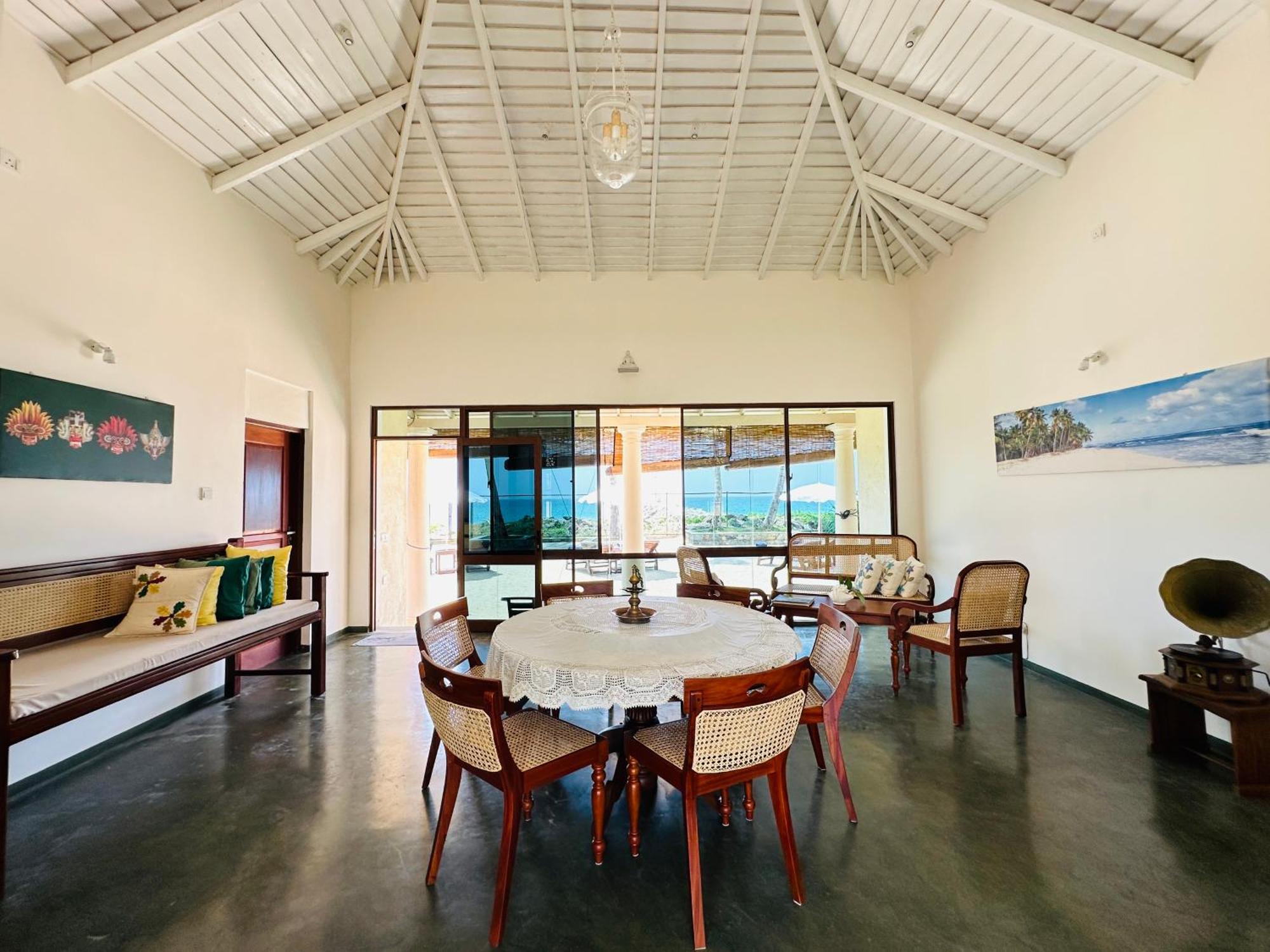 Hotel House By The Sea Hikka à Hikkaduwa Extérieur photo